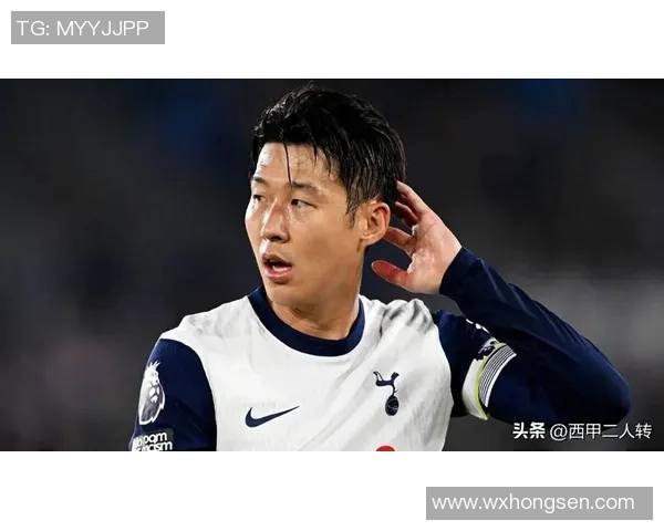 足球球星帅气外表令人赞叹，如何用英语表达其魅力